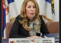Jedan kadar, dve plate: Kako Slađana Petrušić vlada i Požarevcem i Kostolcem.