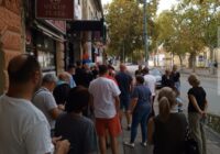 REDOVI DO KASNO U NOĆ: Građani Požarevca masovno podržali studentsku listu!