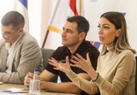 Nema politike iz fotelje – među narodom za Srbiju koja ne staje.